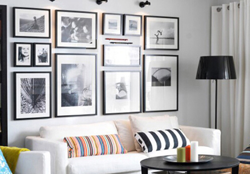 掛上舊照片，更是別有一番